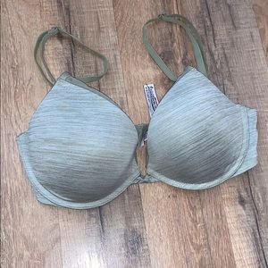 Brand new green Victoria’s Secret bra